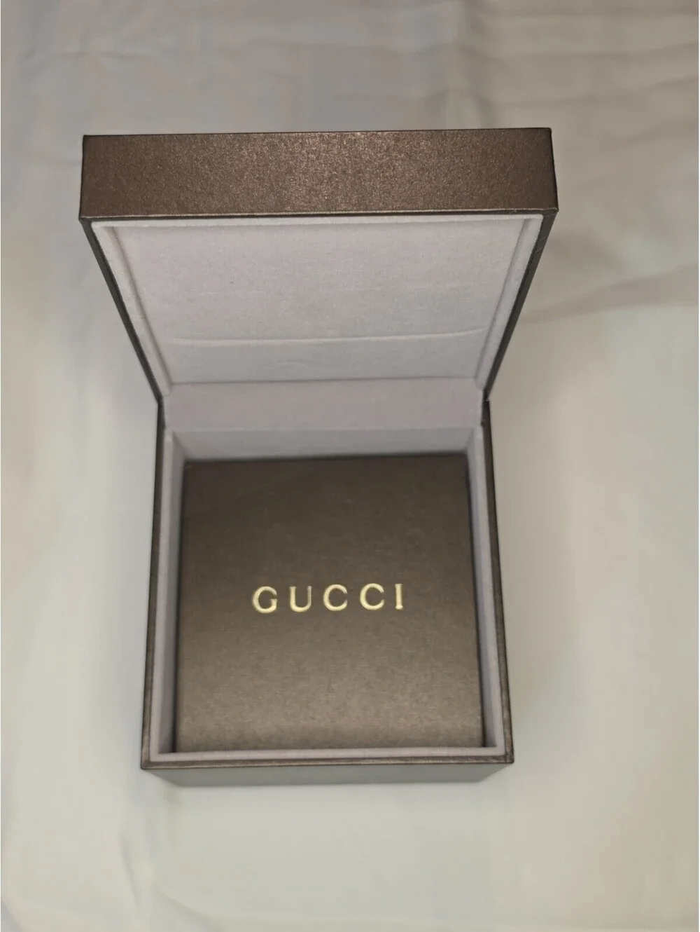 Gucci I Sport Watch Presentation Box Pillow Booklet Cover Box